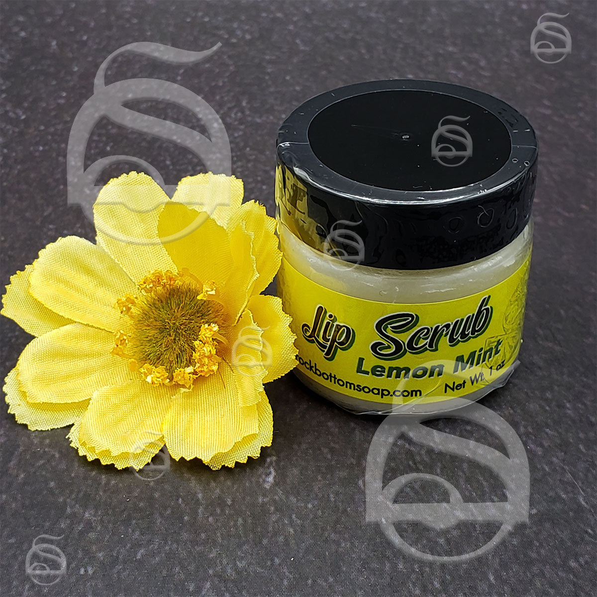 Exfoliating Lip Scrub - Lemon Mint