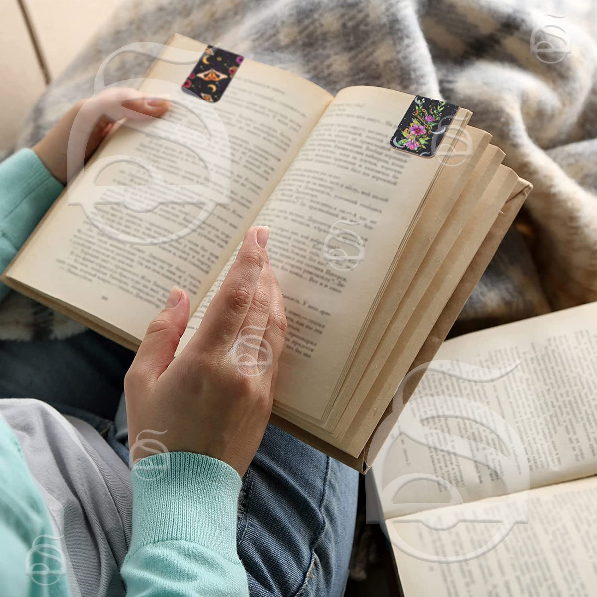 Celestial Magnetic Bookmarks