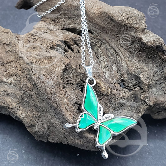 Mood Jewelry Butterfly Necklace