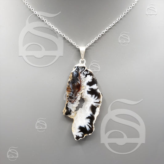Oco Geode Necklace